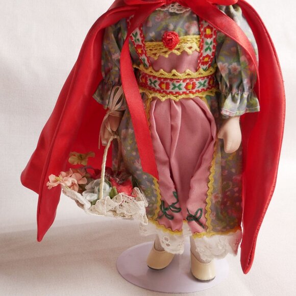 Vintage Little Red Riding Hood Doll With Basket & Floral Dress 12-Inch - Picture 5 of 7